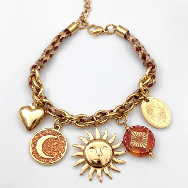 Bracelet Charms Soleil & Lune – Chaîne Dorée Tressée Ajustable